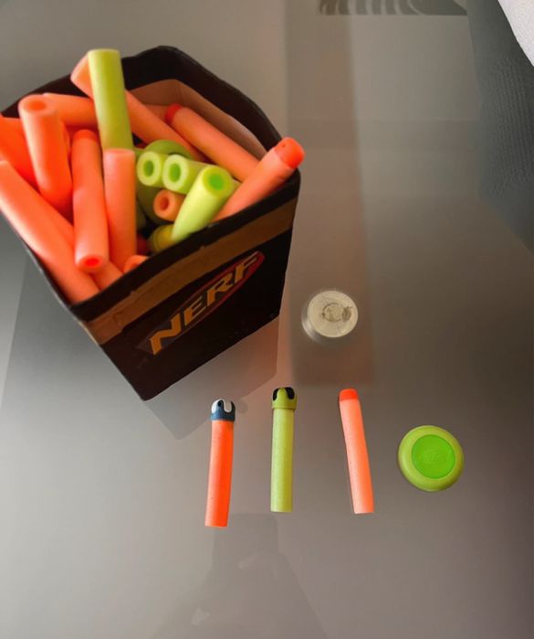 Conjunto de 8 Nerfs + acessórios e balas