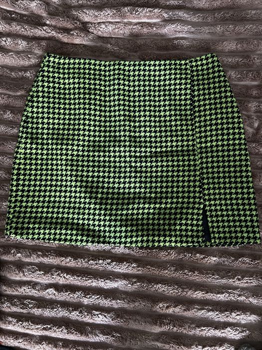 Тепла спідниця.