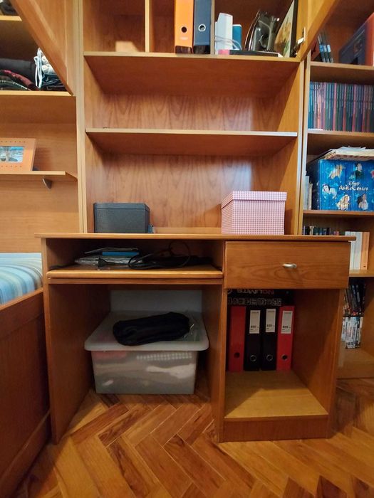 Quarto solteiro/ estúdio