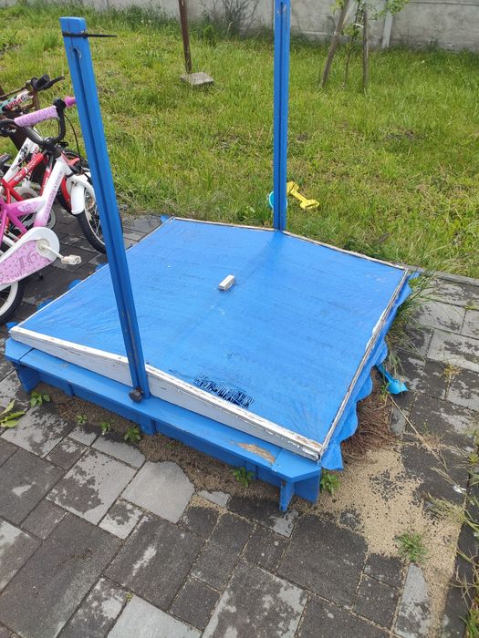 Piaskownica piasek zabawki