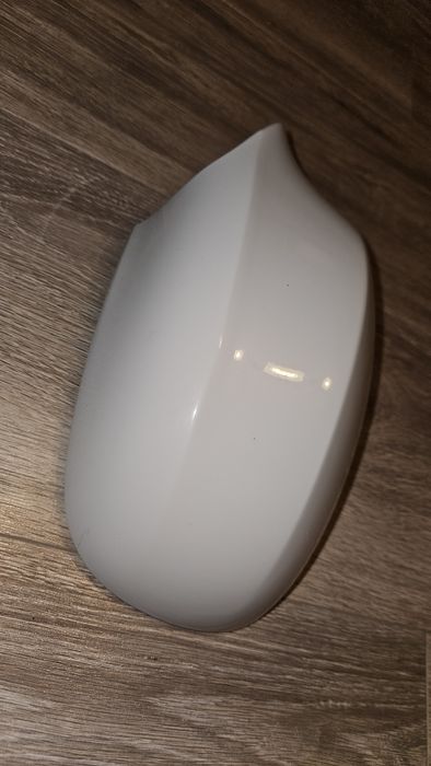 Obudowa lusterka prawa BMW e90, e91 LCI
