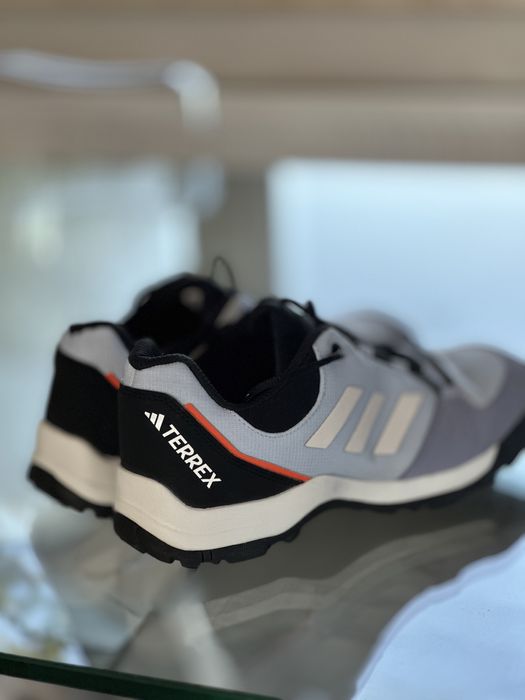 Buty trekking adidas terrex 38 - jesien 2024