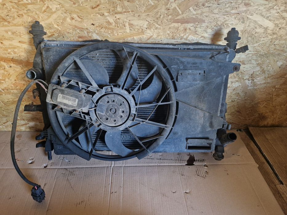 Komplet chlodnic  wentylator Mondeo Mk3 2.0 tdci 130 km