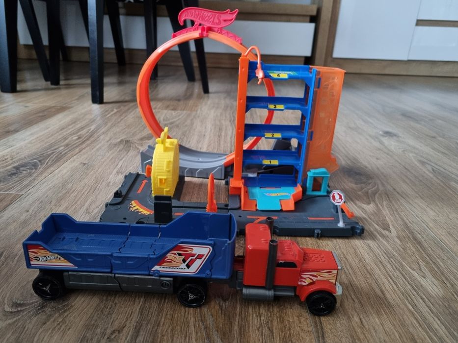 Garaż Hot wheels