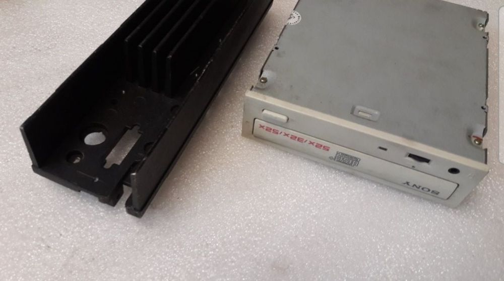 радиатор для електронних  устройств.