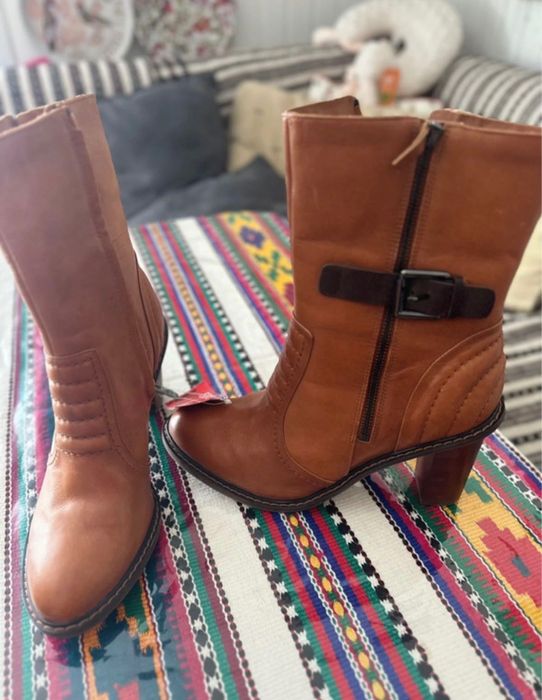 Шкіряні жіночі чоботи,Clark’s.