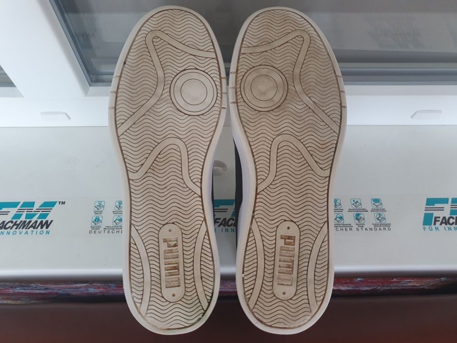 Кросівки Puma Court Classic Clean