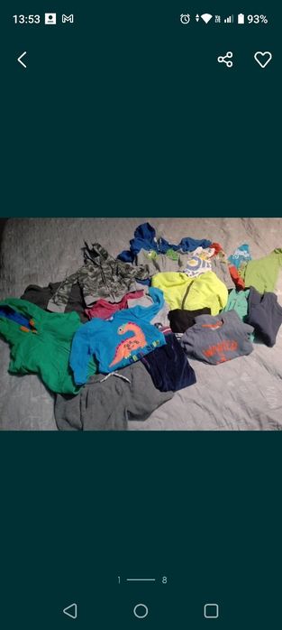 Paka ubrań i skarpetki