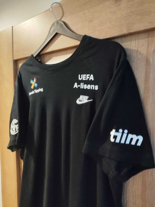 Nike The Nike Tee - Koszulka UEFA A-lisens Norsk Tipping (L) - UŻYWANA