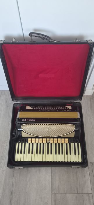Akordeon 120 basów HOHNER Verdi V Musette stan bardzo dobry