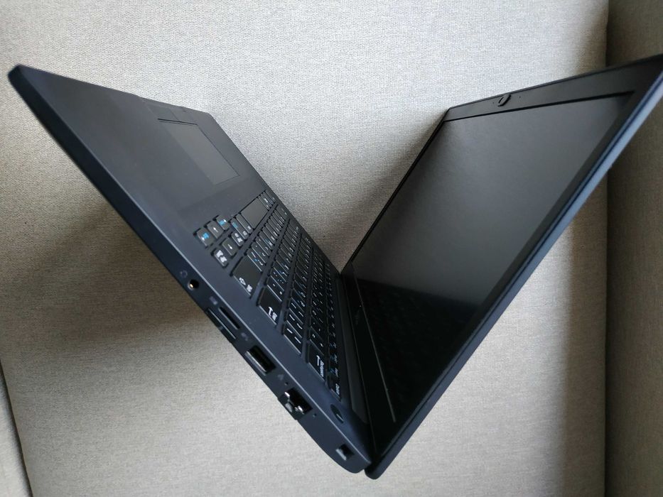 laptop DELL Latitude 7490 16GB ram Windows 11