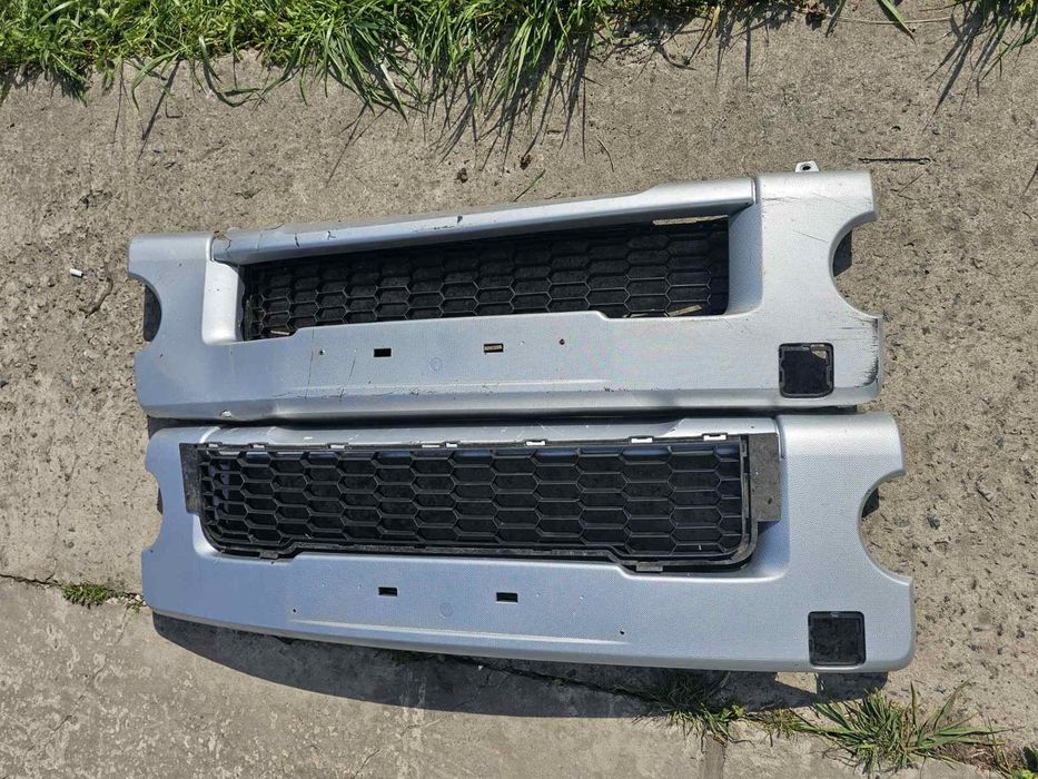 Решітка бампераRenault Kangoo