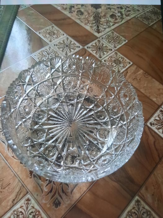 Продам чешский хрусталь