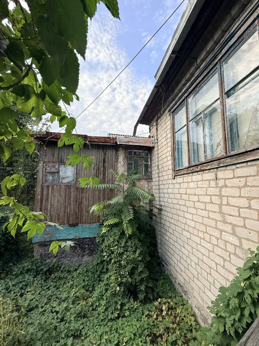 Продаж будинку під ремонт.