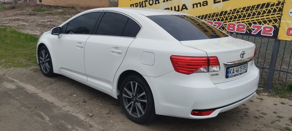 Продам Тойоту Авенсіс