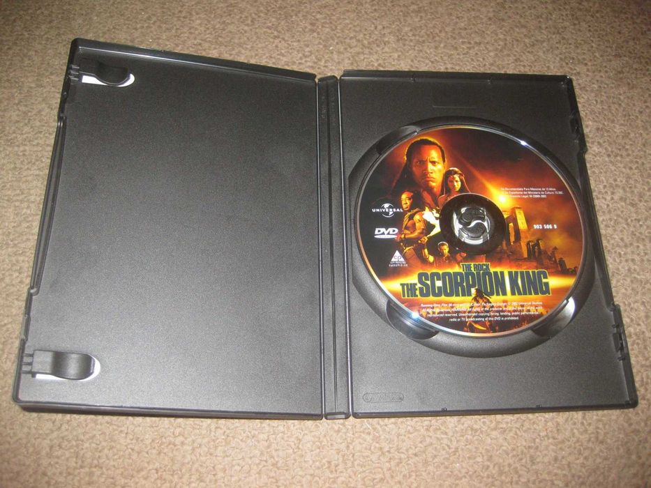 DVD "O Rei Escorpião" com Dwayne Johnson