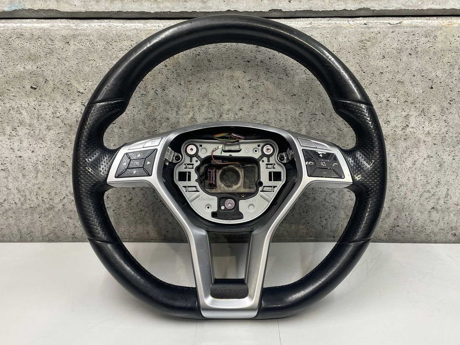 Volante Mercedes W204 C220 (Ano: 2014)