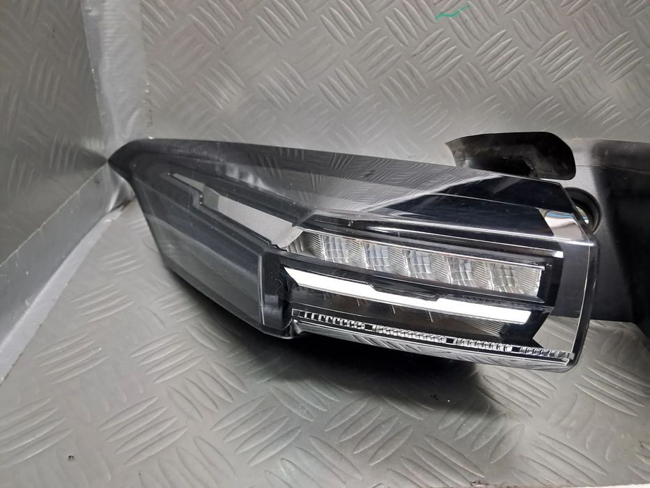 Farolim Farolins Peugeot 308 III Carrinha 2021-2025