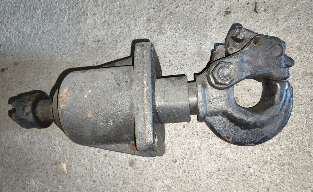 Фаркоп пристрій прилад причепний буксирувальний КРАЗ УРАЛ МАЗ КАМАЗ