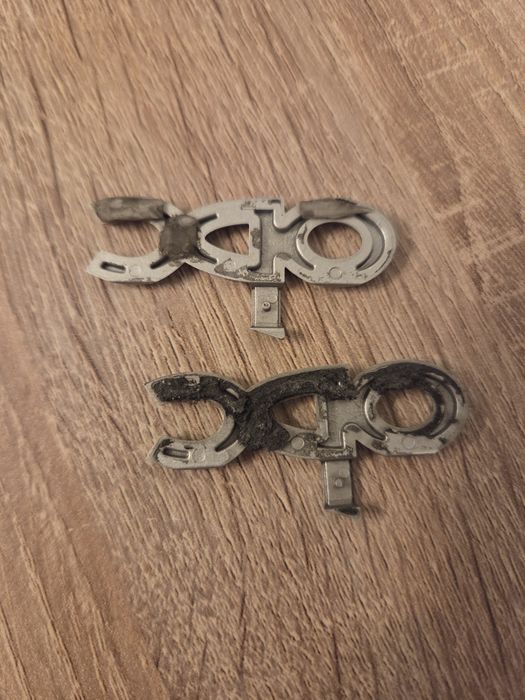 2 Emblemas laterais OPC Originais