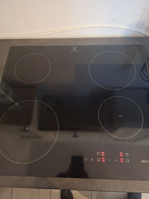 Płyta indukcyjna Elektrolux