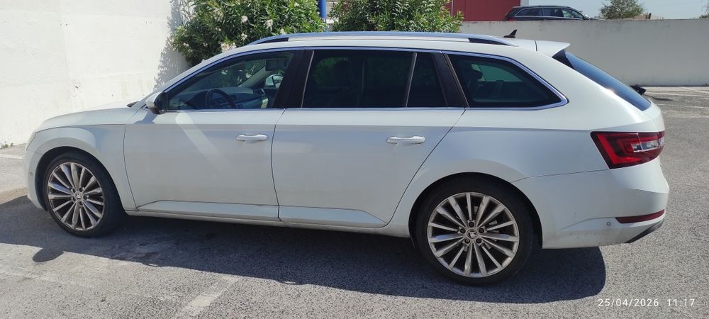 Skoda Break Super 1.6 TDI , com mudanças automático