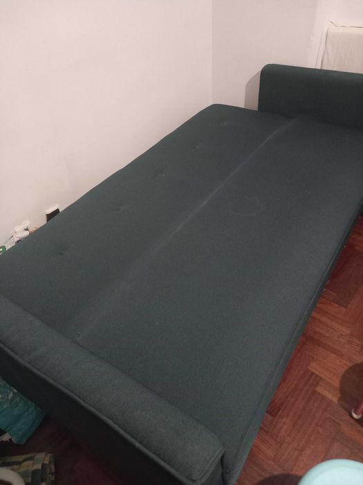 Sófa Cama em cor Petróleo Usado