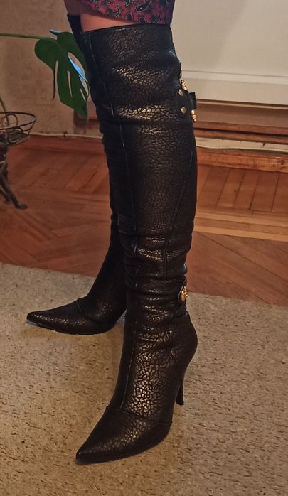 Нові, шкіряні,фірмові ботфорти Posion