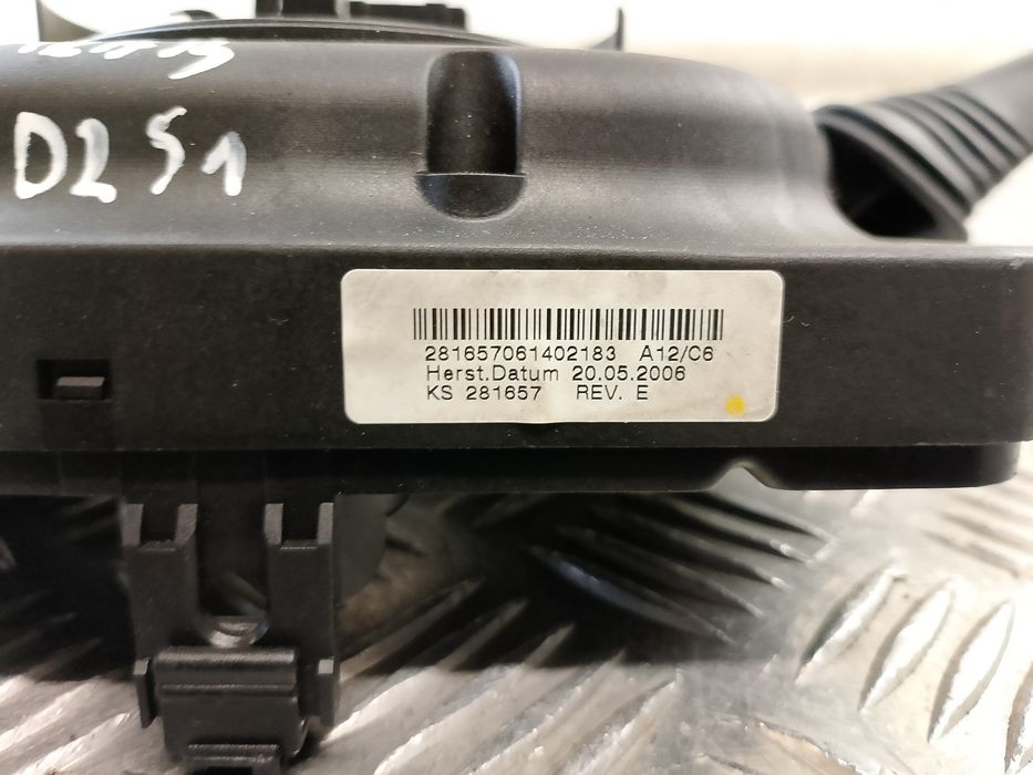 Przełącznik Zespolony Opel Zafira B 204124 13236784