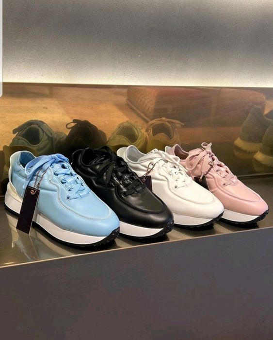 Черевики, кросівки Le Silla, чоботи, calvin, fabi, Fabiani, zara