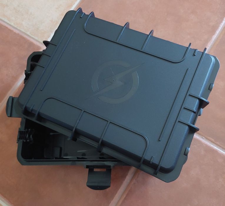 Caixa para exterior