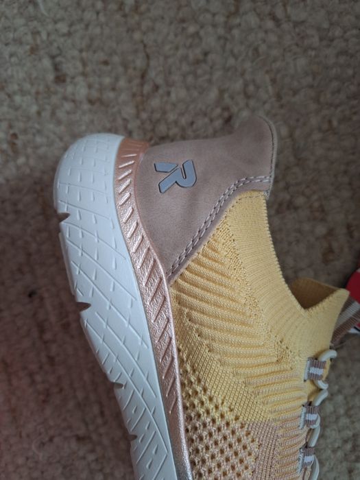 Sneakersy marki riekier , rozm. 37, buty nowe