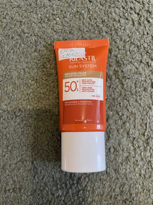 Rilastil SUN SYSTEM SPF50+ emulsja koloryzująca do opalania 0912