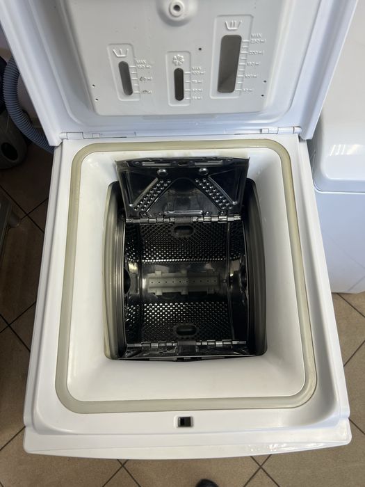 Пральна машина Whirlpool 6th Sense 6кг 1200 об