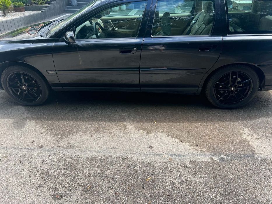 Volvo 2.4T 2005r