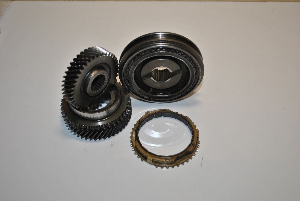 Шестерня шестерни 5 передачи vw t5,caddy,touran,golf,scoda octavia