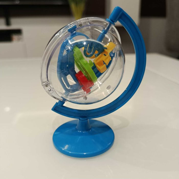 Mini zabawka logiczna, labirynt 3D, globus, kulka do celu, łamigłówka