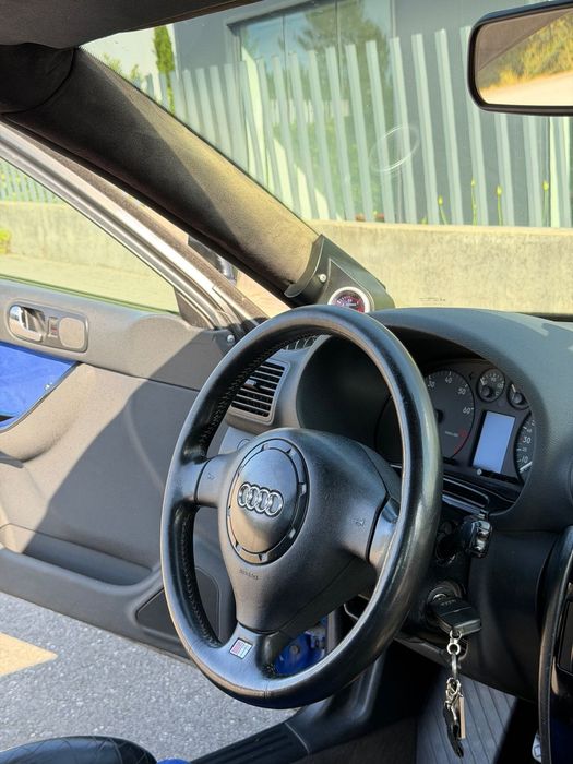 Audi S3 1.8 T quattro