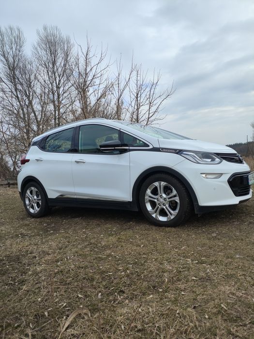 Opel Ampera-E офіційна європейка, 2018 рік. Сестра Шевроле Болт.