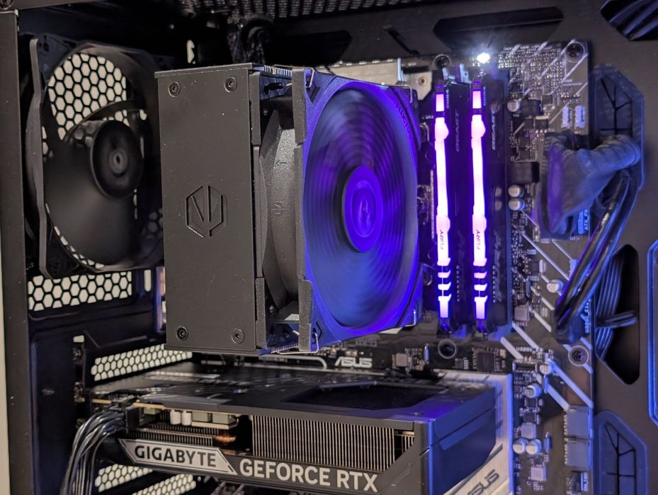 Komputer gamingowy i5 12400f, RTX 5060, 16 GB ram, 1 Tb SSD