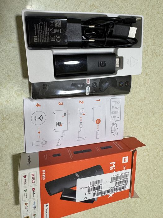 Smart TV Xiaomi Mi TV Stick Xiaomi приставка  до тв MDZ-24–AA