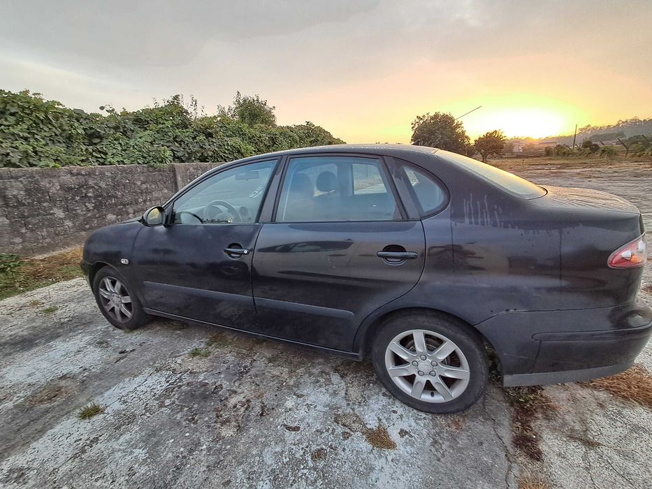 SEAT CORDOBA 2005 1.4 TDi (Gasóleo) em bom estado — photo 3