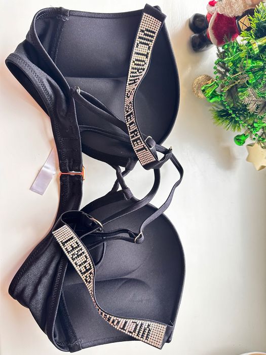 Верх купальника Victoria’s Secret