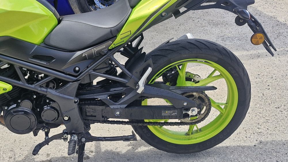 Moto benelli bn 125 ano 2023