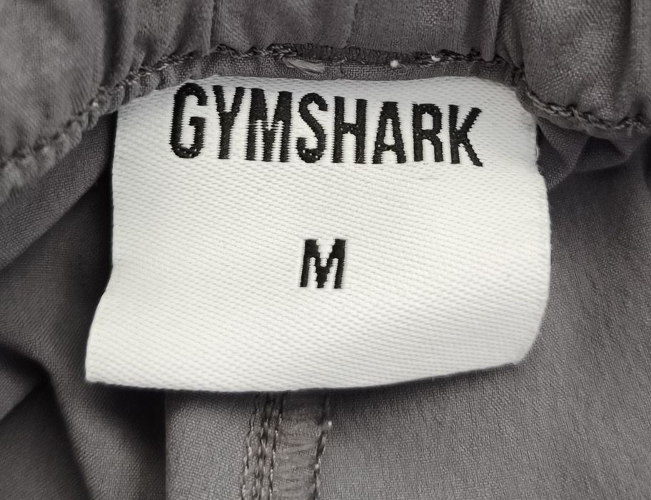 Gymshark męskie spodnie sportowe cargo w rozmiarze M