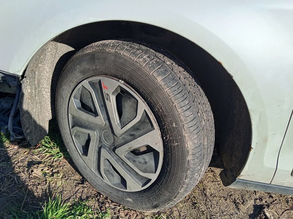 Nadkole lewy przód citroen C5 x7 III