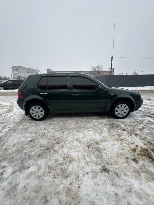 Volkswagen Golf 1998