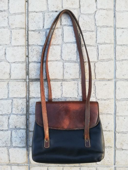 CARTEIRA em pele genuína