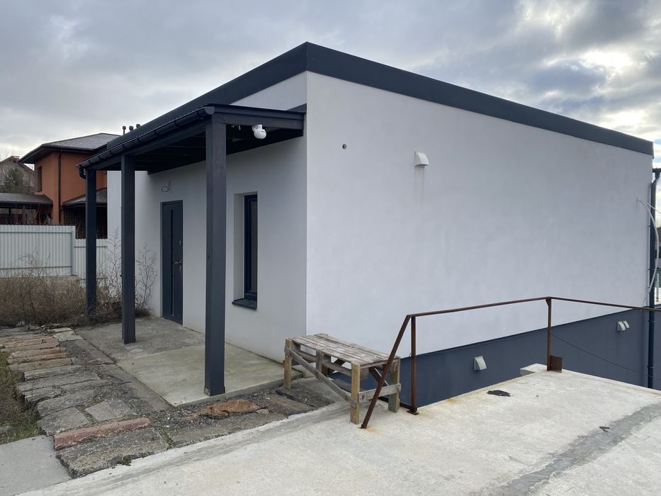 Продаж будинку з ремонтом с.Хотів