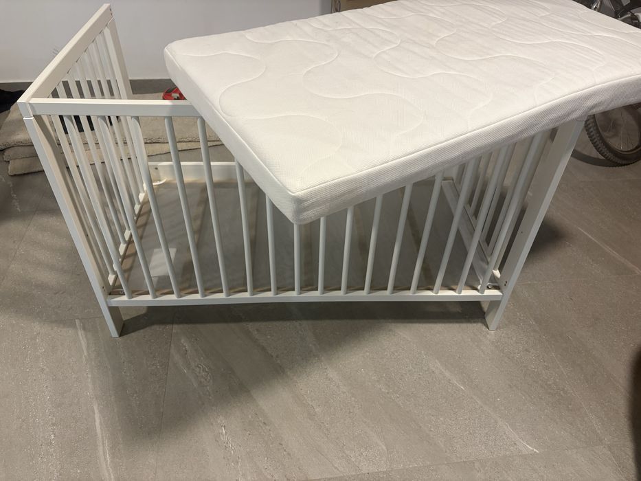 Berço ikea nunca usado